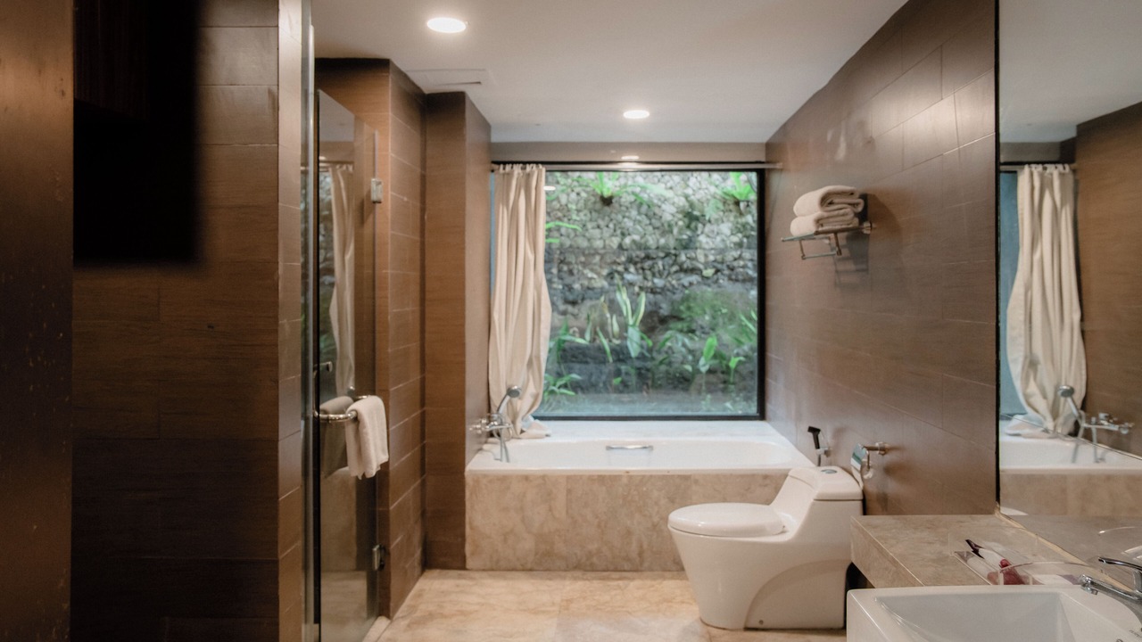 Photo of Bathroom in Mumbul
