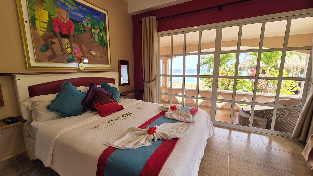 Photo of Bedroom in Anse Royale