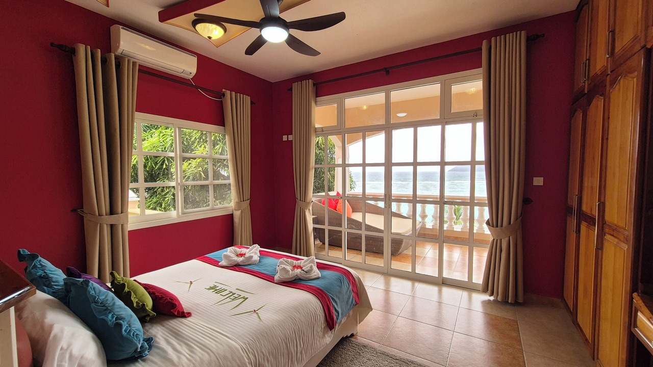 Photo of Bedroom in Anse Royale