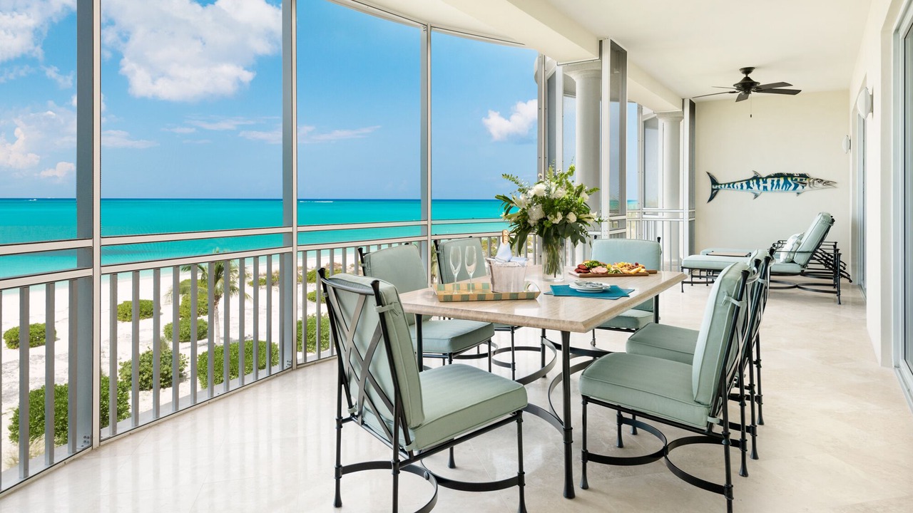 Photo of Patio Balcony in Grace Bay
