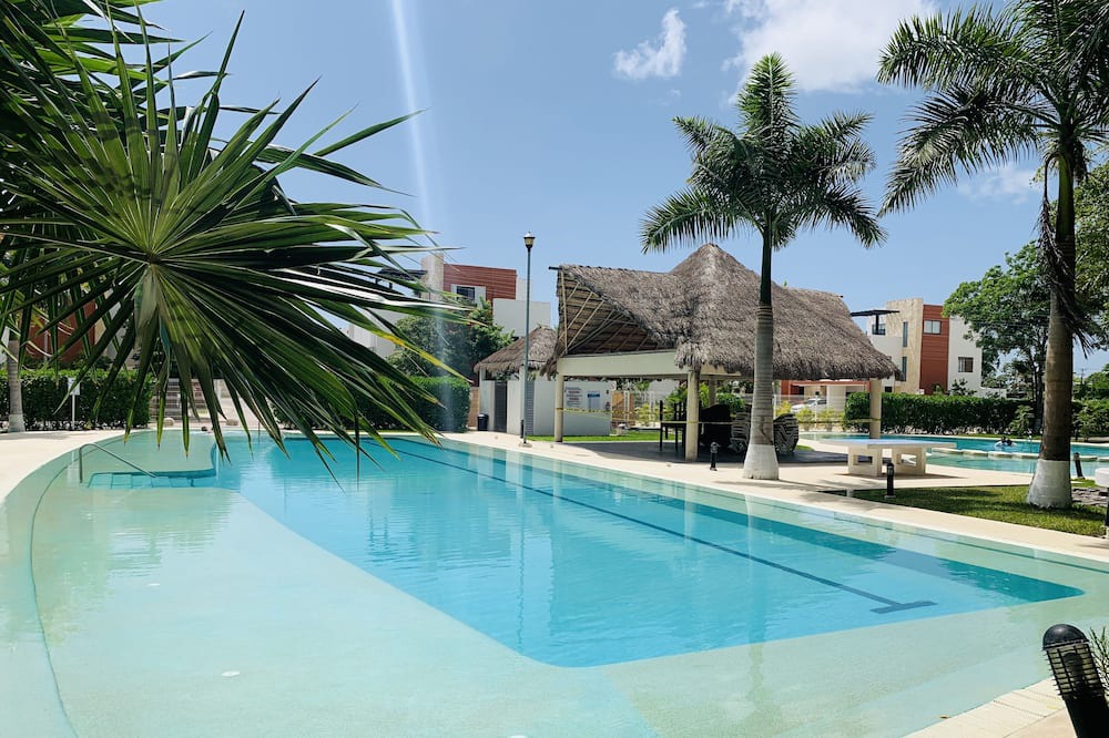 Photo of Outdoor in Jacinto Pat