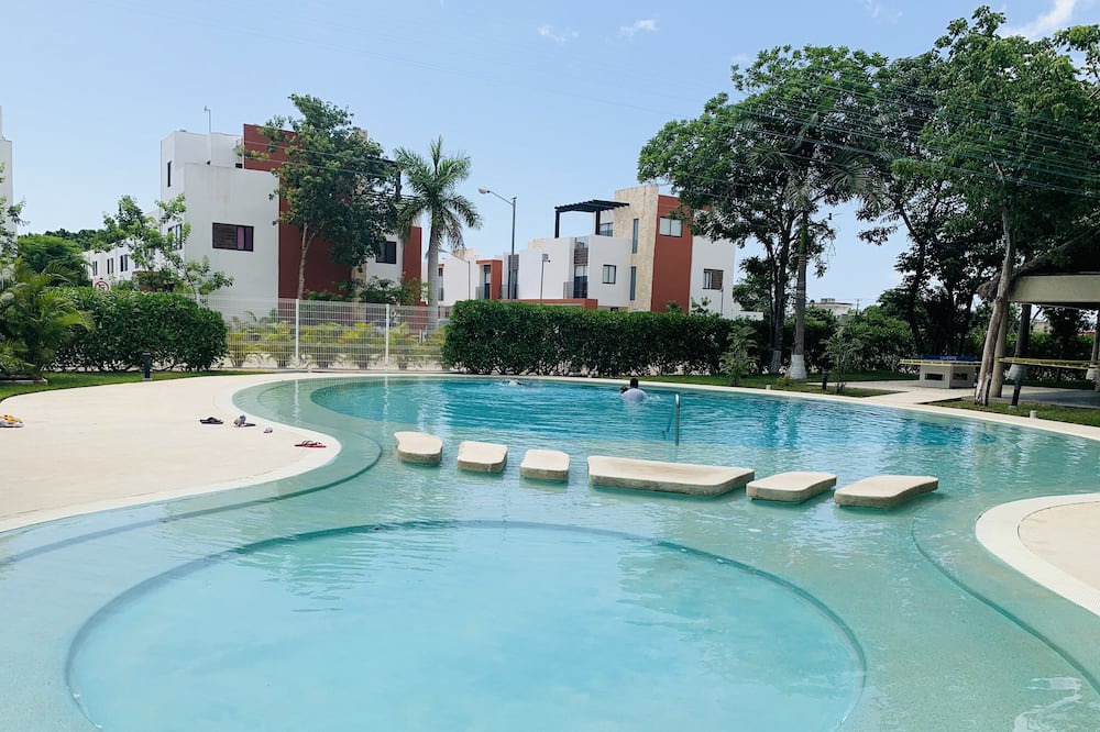 Photo of Outdoor in Jacinto Pat