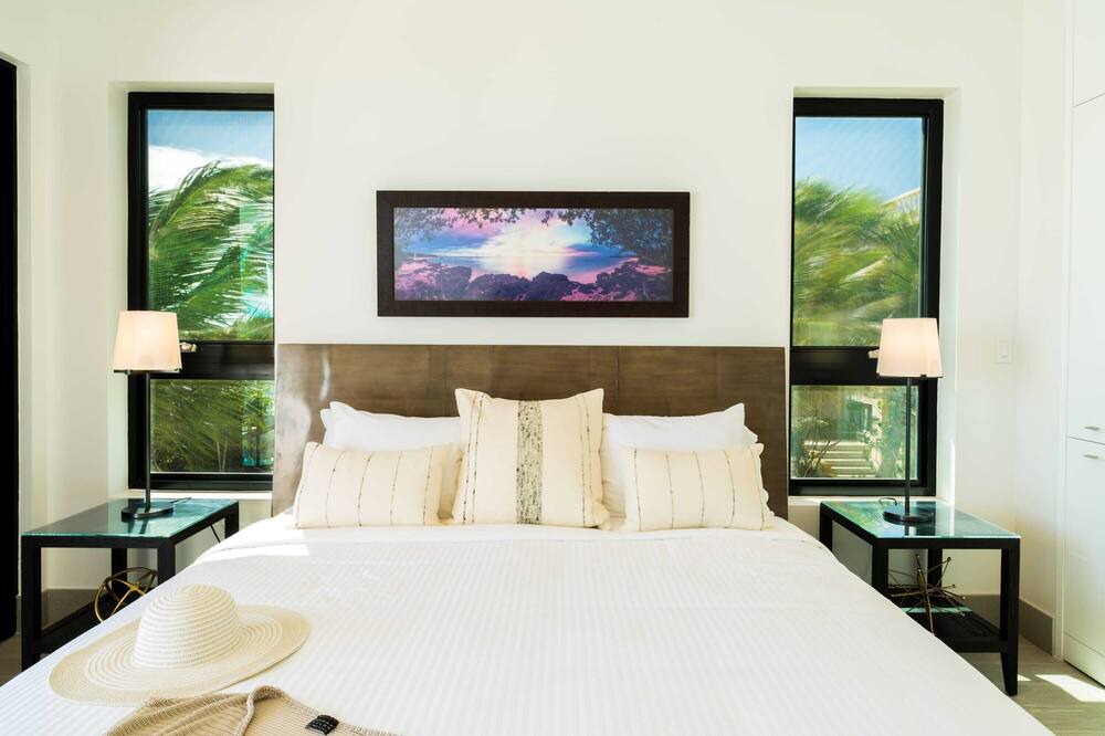 Photo of Bedroom in Long Bay