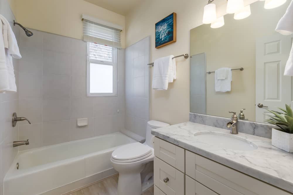 Photo of Bathroom in Seabright
