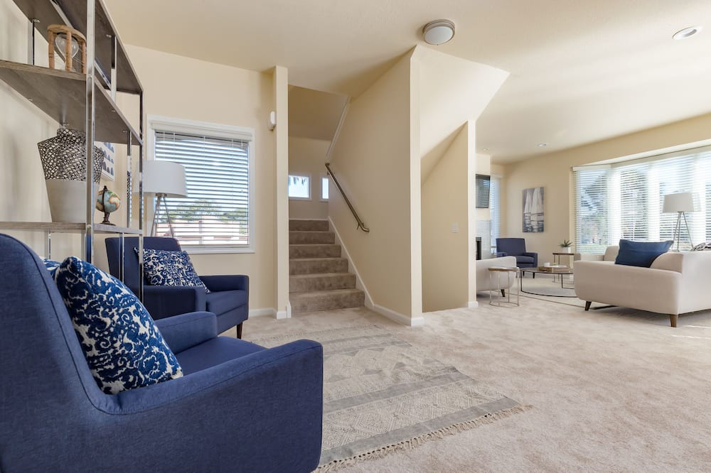 Photo of Livingroom in Seabright