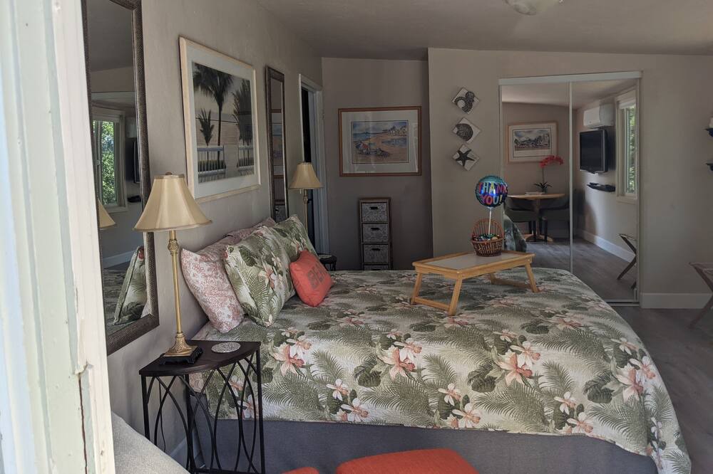 Photo of Bedroom in Rio del Mar
