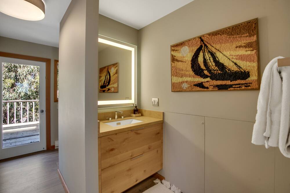 Photo of Bedroom in Watsonville