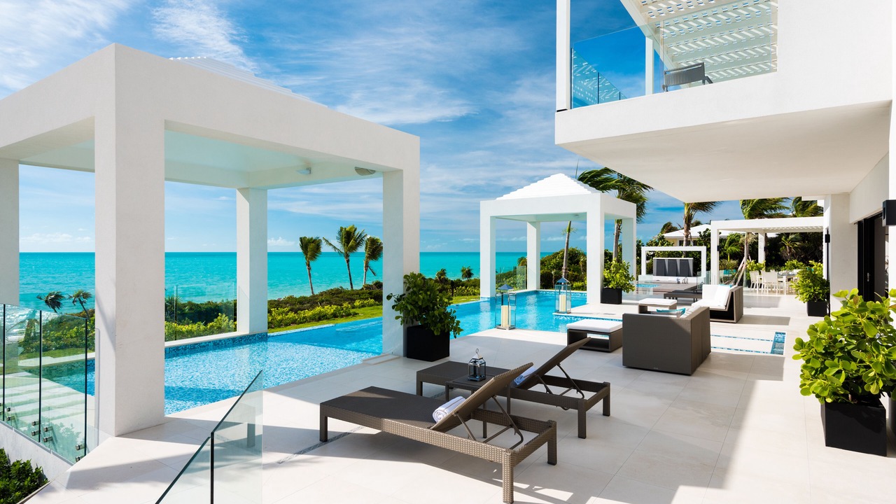 Photo of Patio Balcony in Long Bay Hills