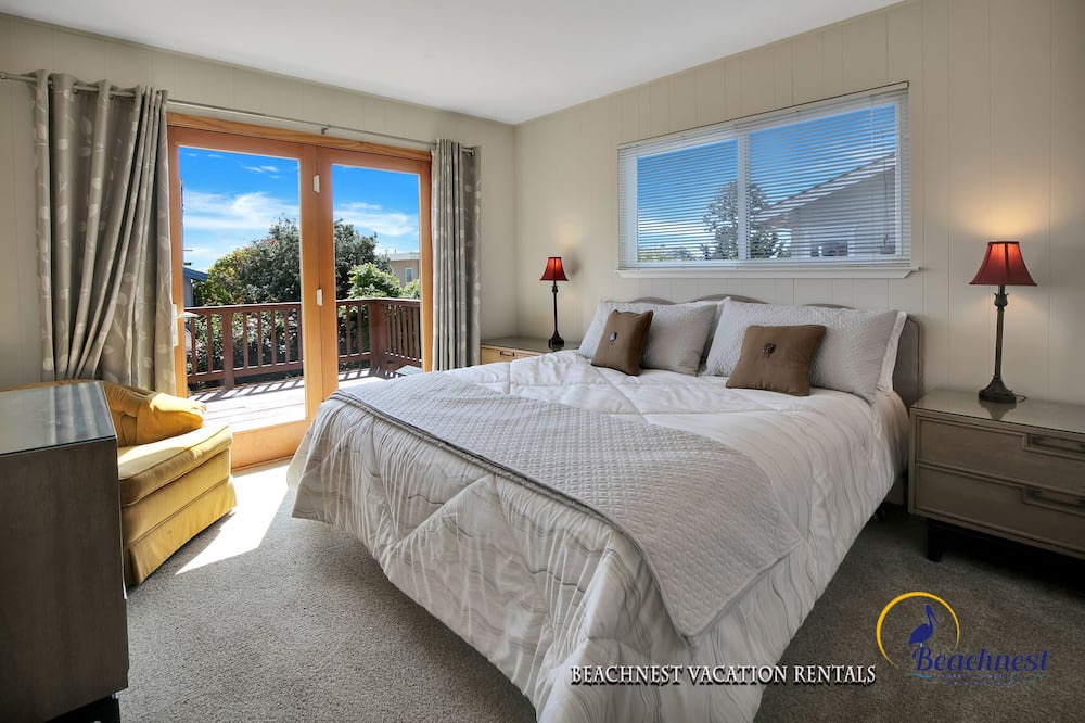 Photo of Bedroom in Aptos