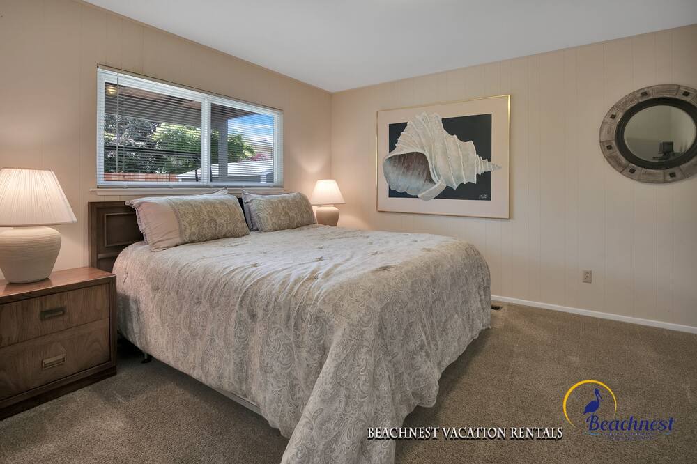 Photo of Bedroom in Aptos