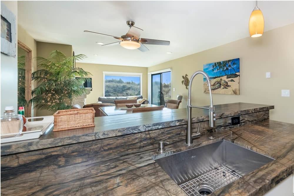 Photo of Kitchen in Pajaro Dunes