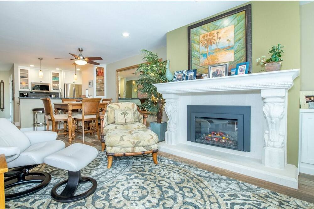 Photo of Livingroom in Pajaro Dunes