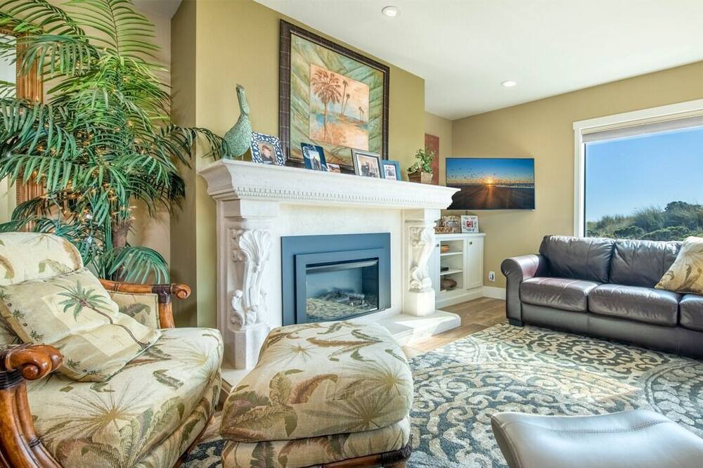 Photo of Livingroom in Pajaro Dunes