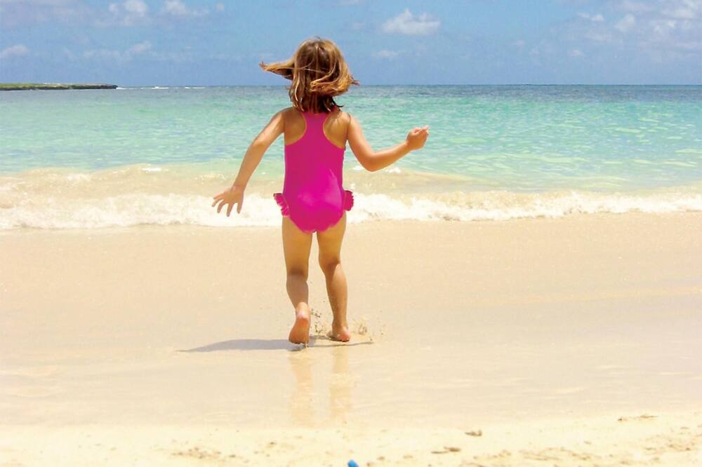 Photo of Others in Grace Bay