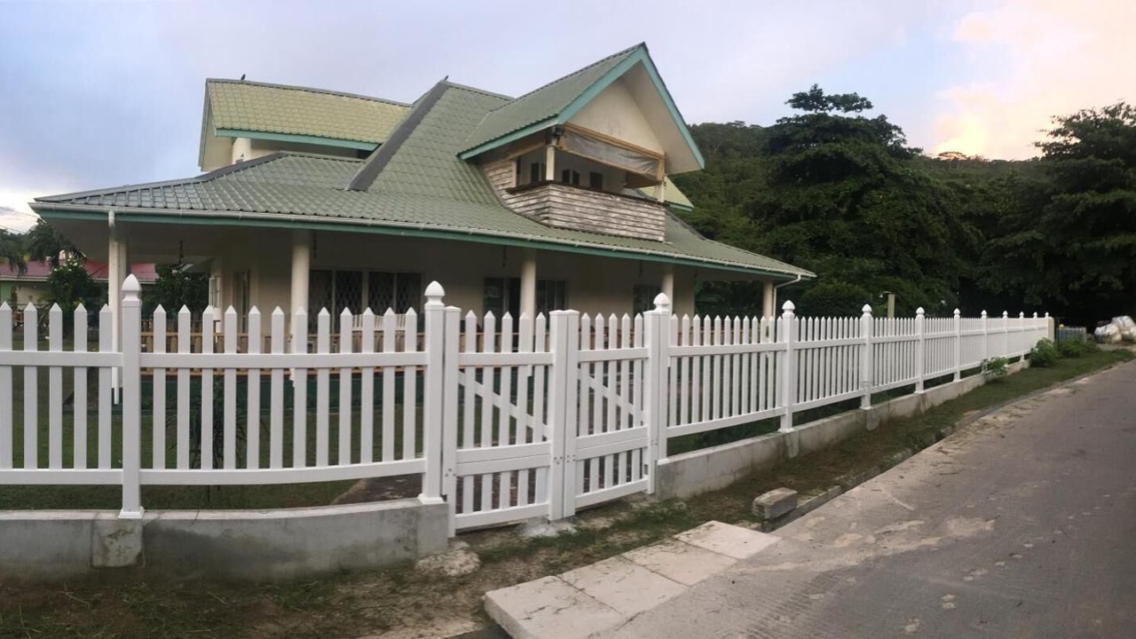 Photo of Patio Balcony in La Passe