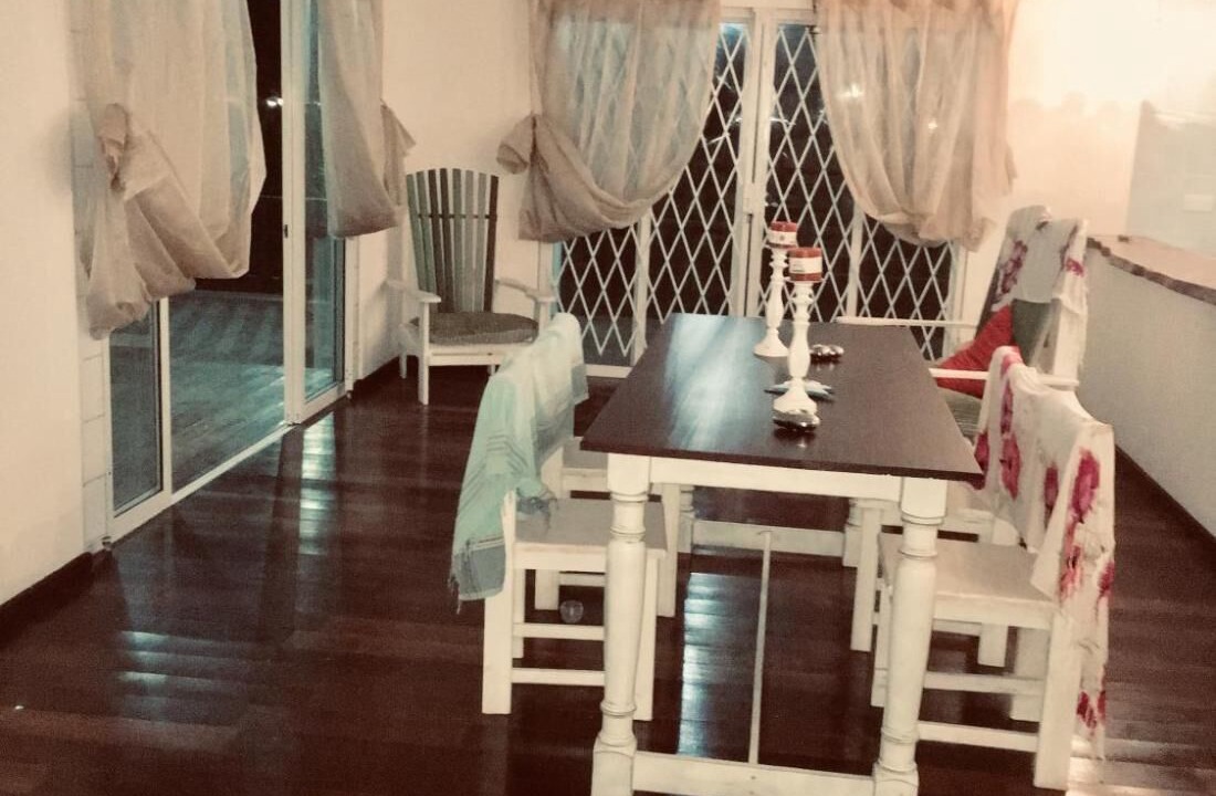 Photo of Patio Balcony in La Passe