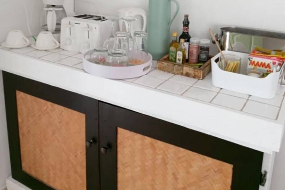Photo of Kitchen in Long Bay Hills