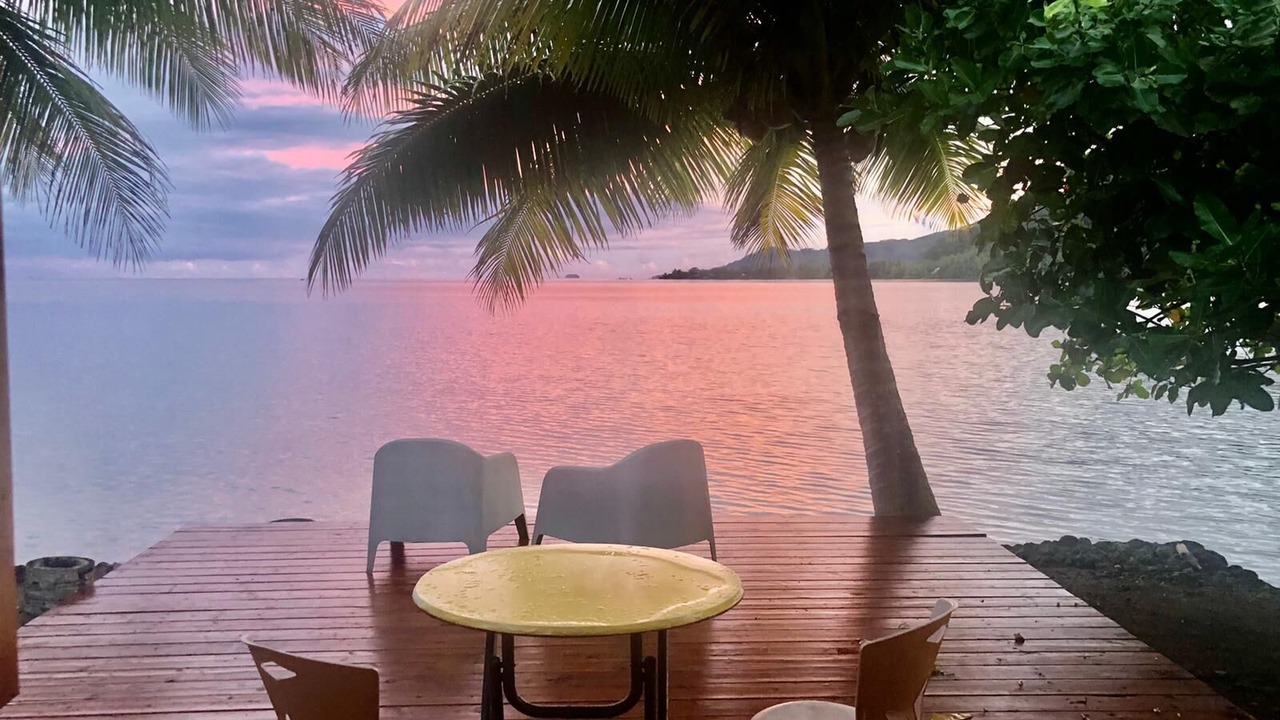 Photo of Outdoor in Teahupoo