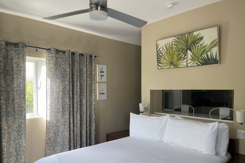 Photo of Bedroom in Leeward Settlement