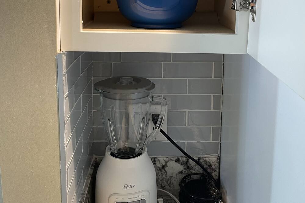 Photo of Kitchen in Leeward Settlement