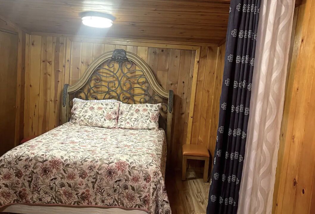 Photo of Bedroom in Boulder Creek