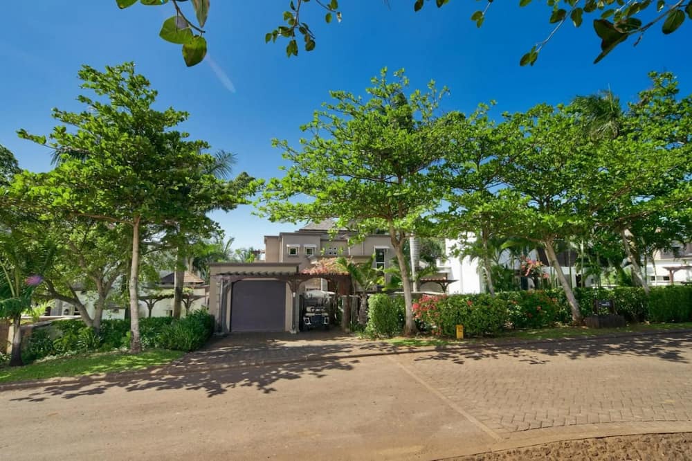 Photo of Outdoor in Mare Anglaise