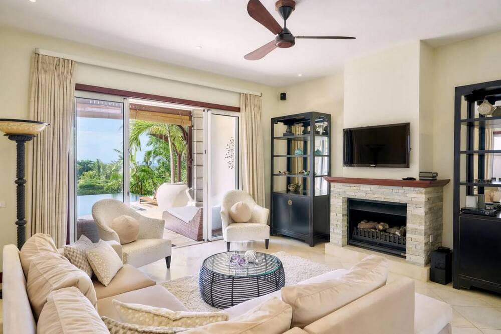 Photo of Livingroom in Mare Anglaise