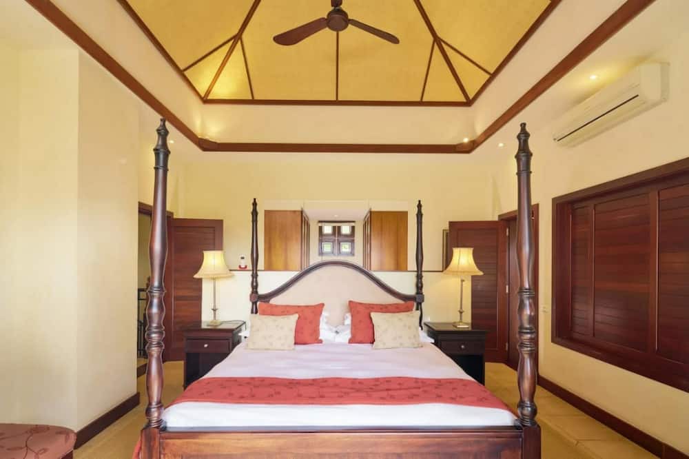 Photo of Bedroom in Mare Anglaise