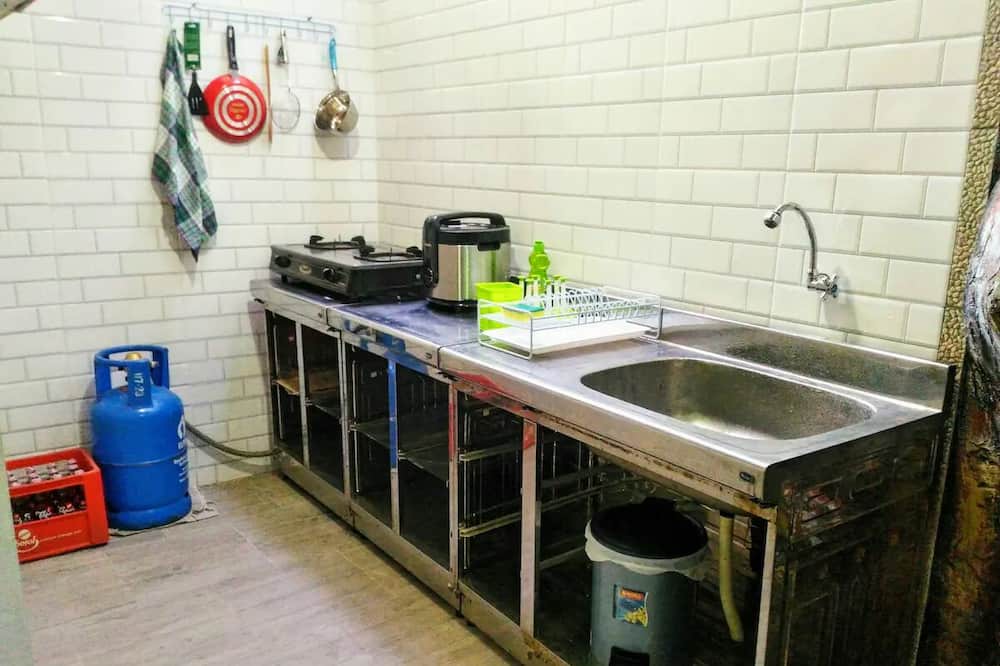 Photo of Kitchen in Mumbul