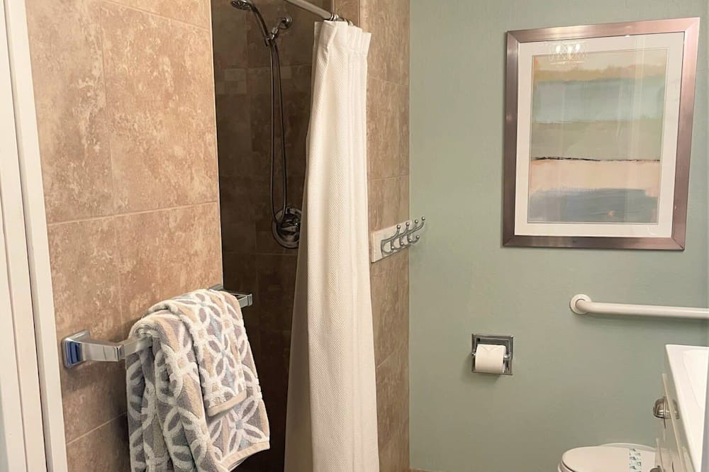 Photo of Bathroom in Pajaro Dunes