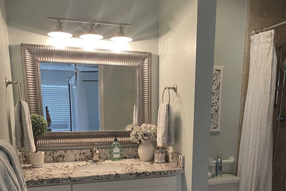 Photo of Bathroom in Pajaro Dunes