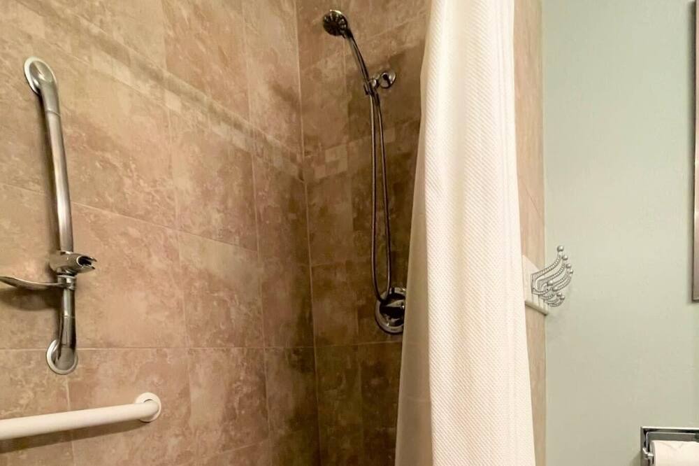 Photo of Bathroom in Pajaro Dunes