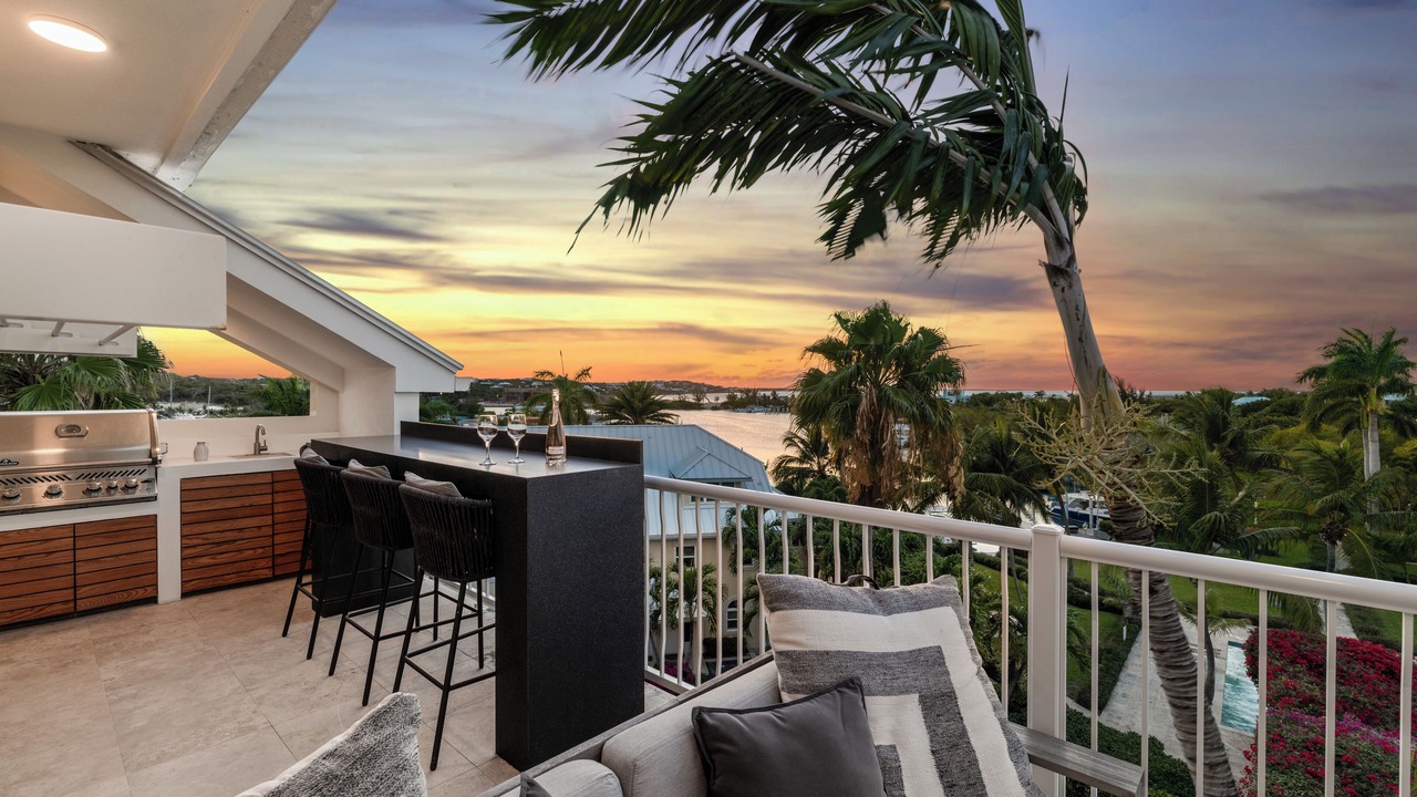 Photo of Patio Balcony in The Bight