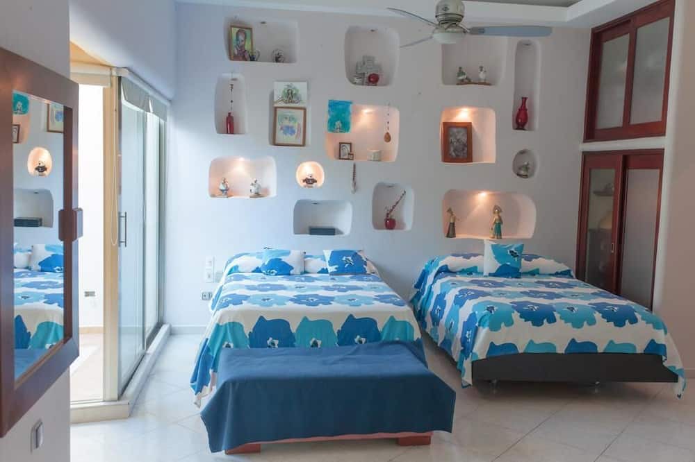 Photo of Others in Cancun
