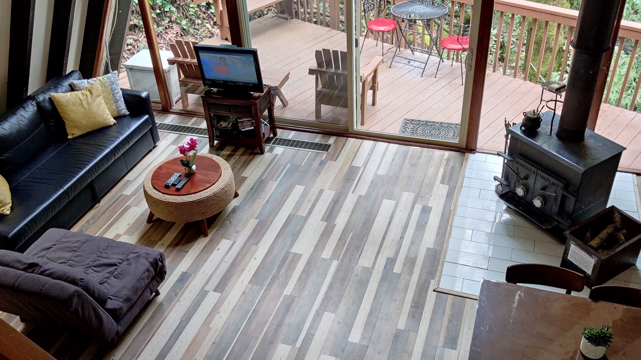 Photo of Livingroom in Felton