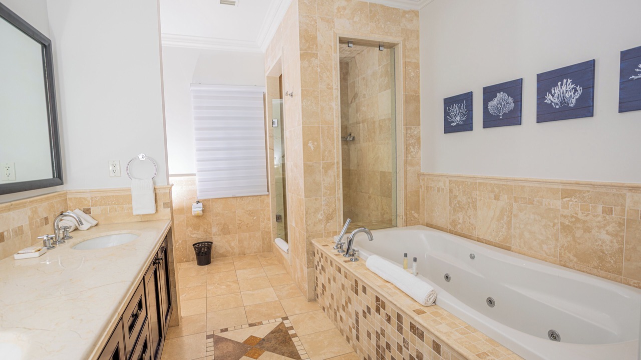Photo of Bedroom in Leeward Settlement