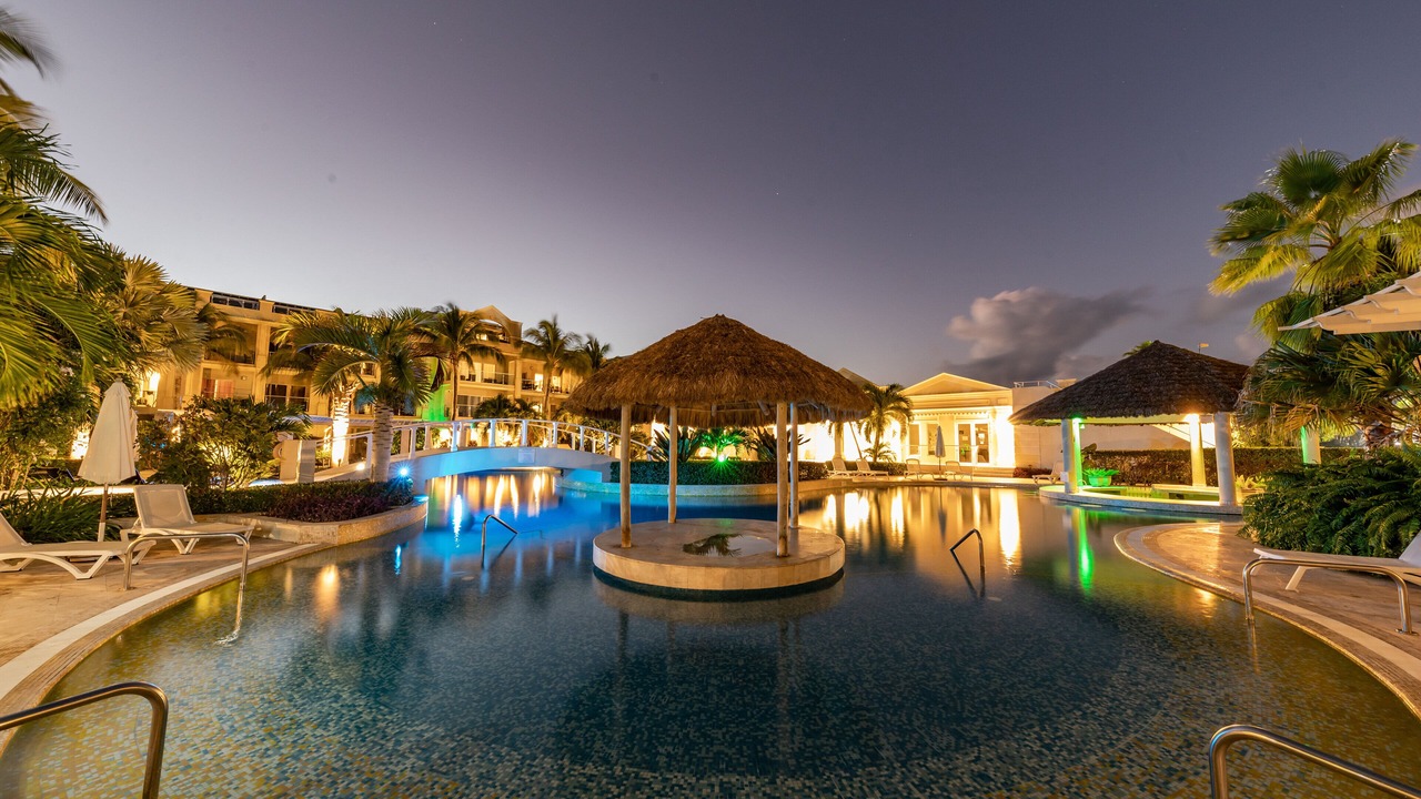 Photo of Outdoor in Leeward Settlement