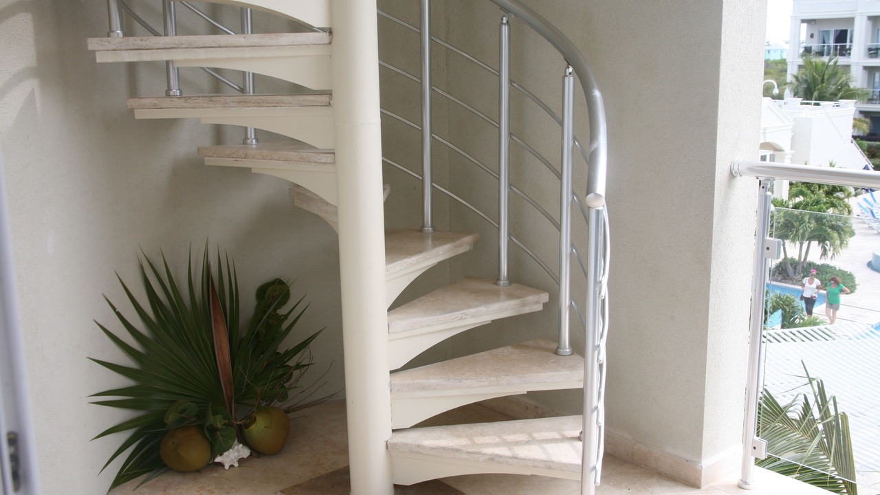 Photo of Patio Balcony in Leeward Settlement