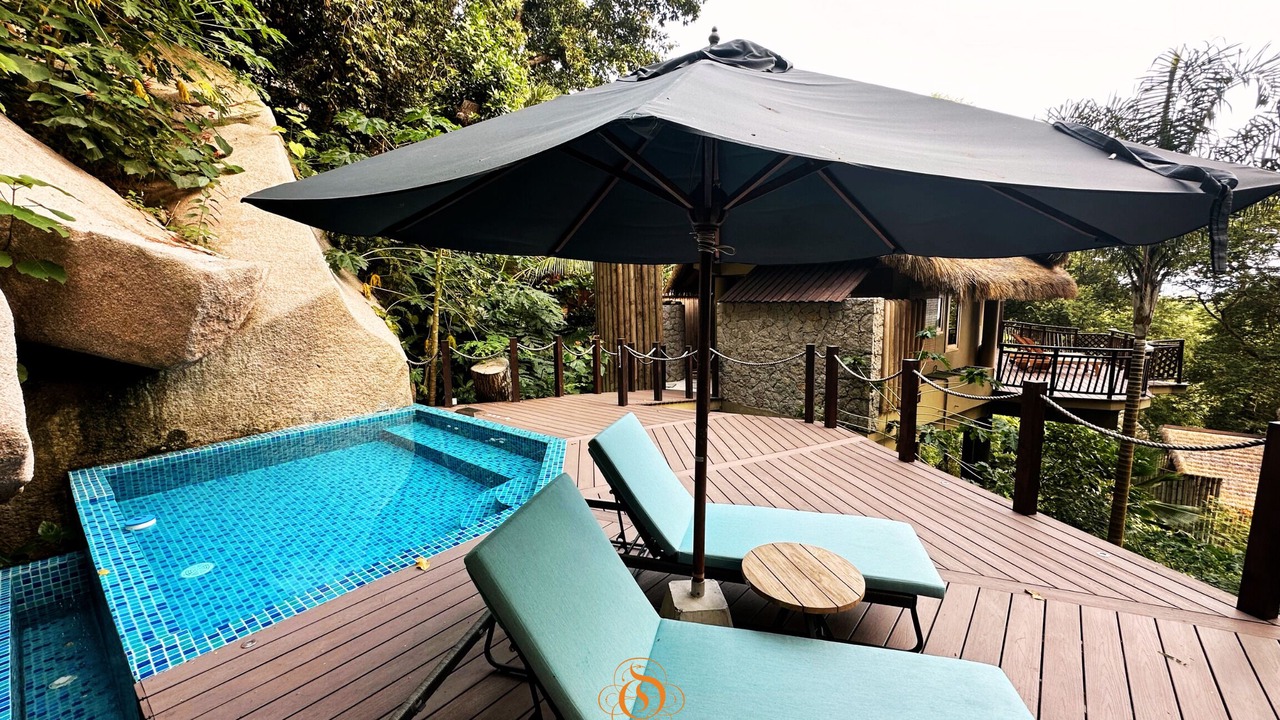 Photo of Patio Balcony in La Passe