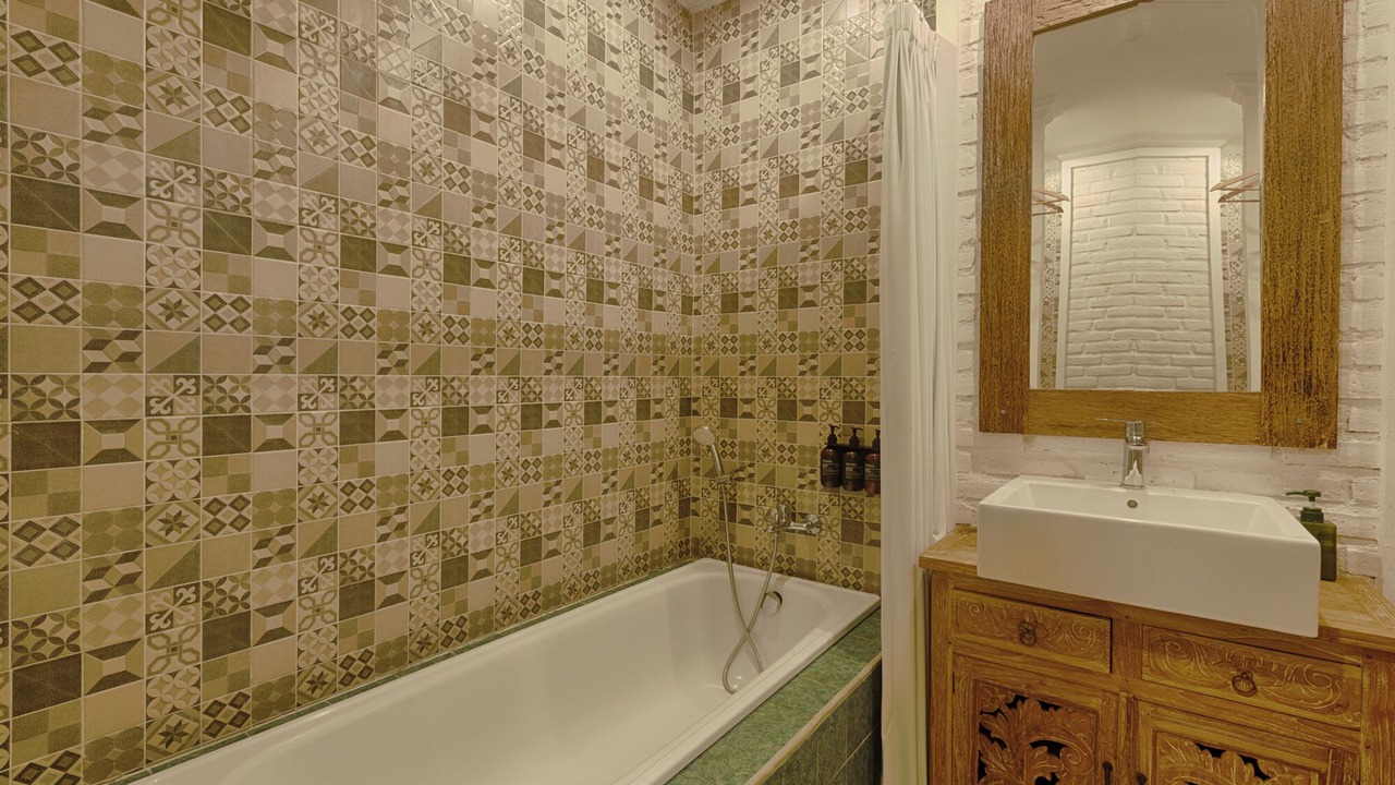 Photo of Bathroom in Keliki