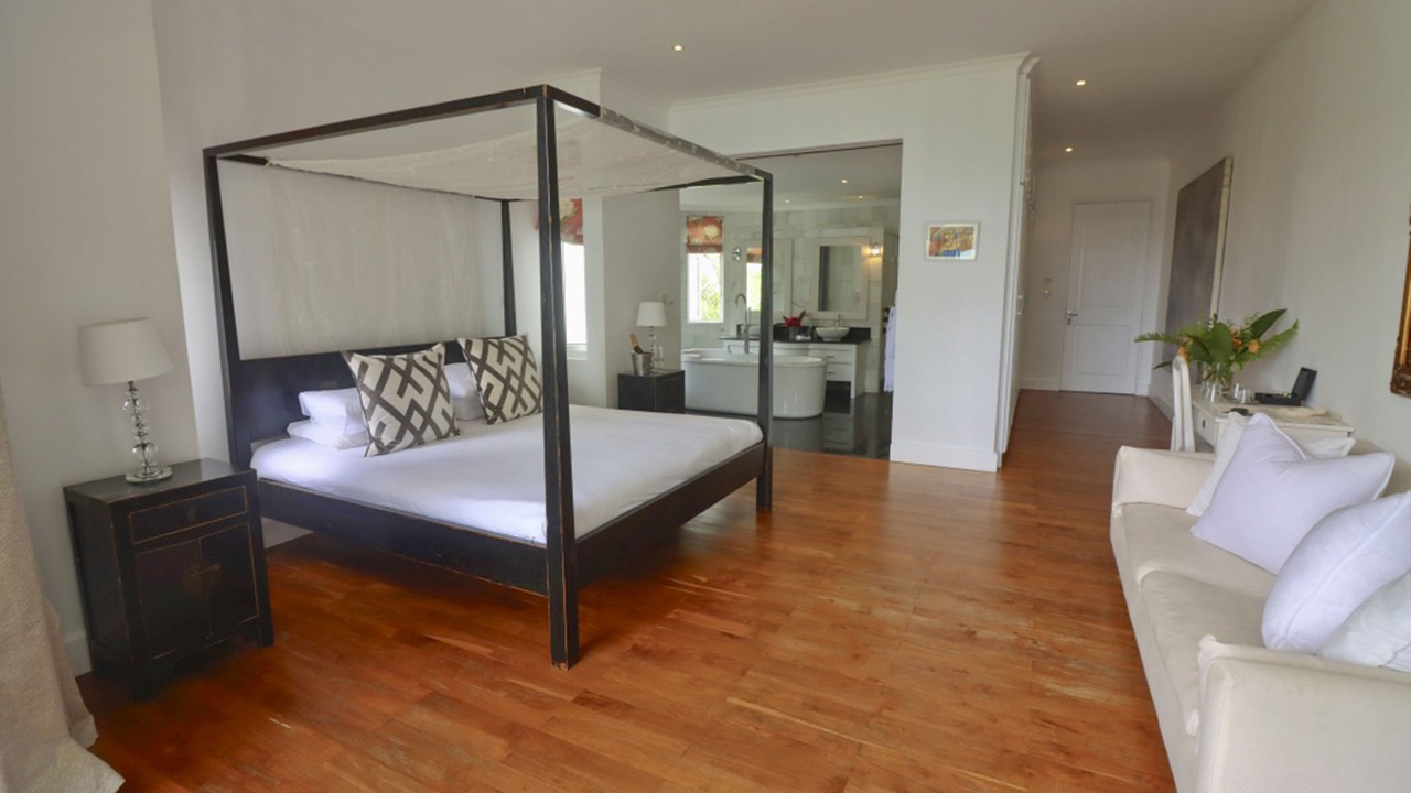 Photo of Bedroom in Beau Vallon