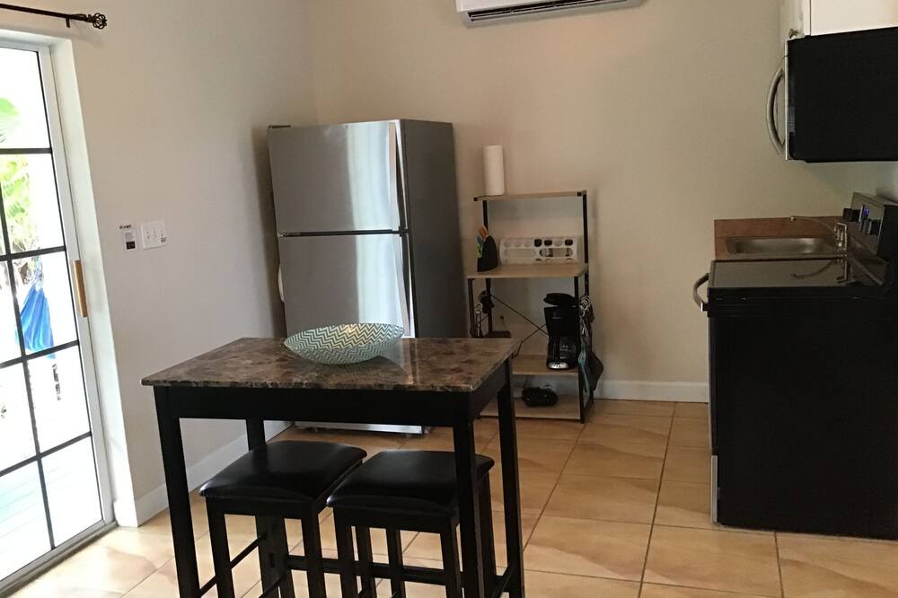 Photo of Kitchen in Discovery Bay