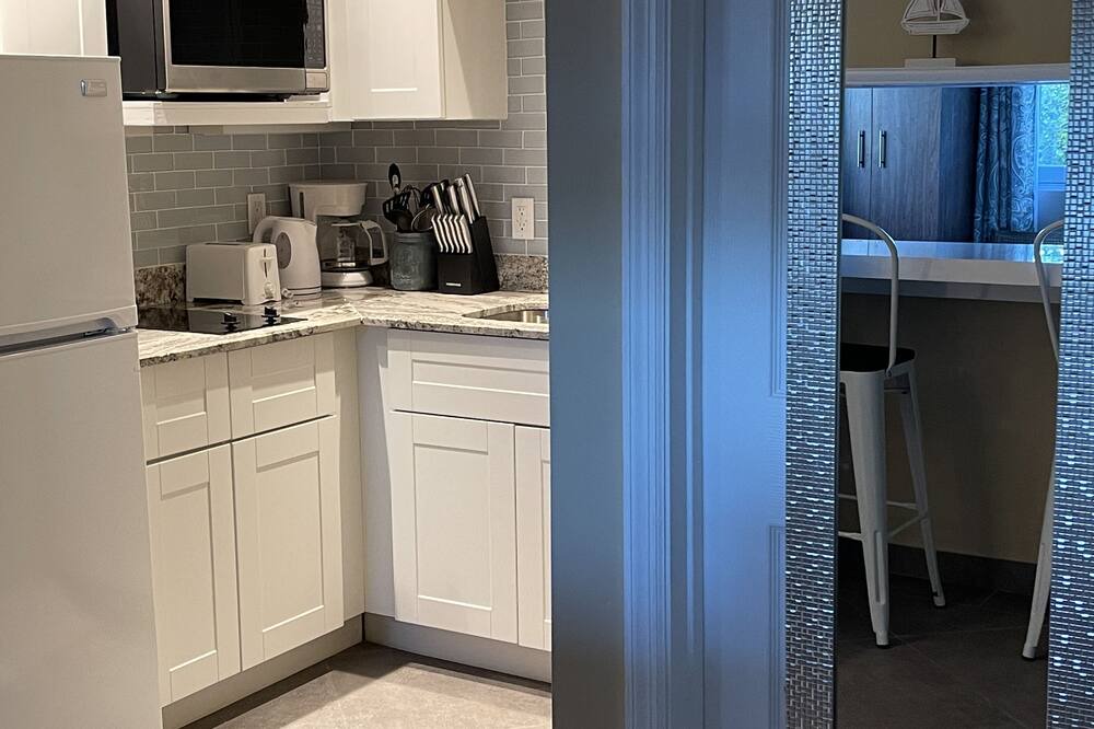 Photo of Kitchen in Leeward Settlement
