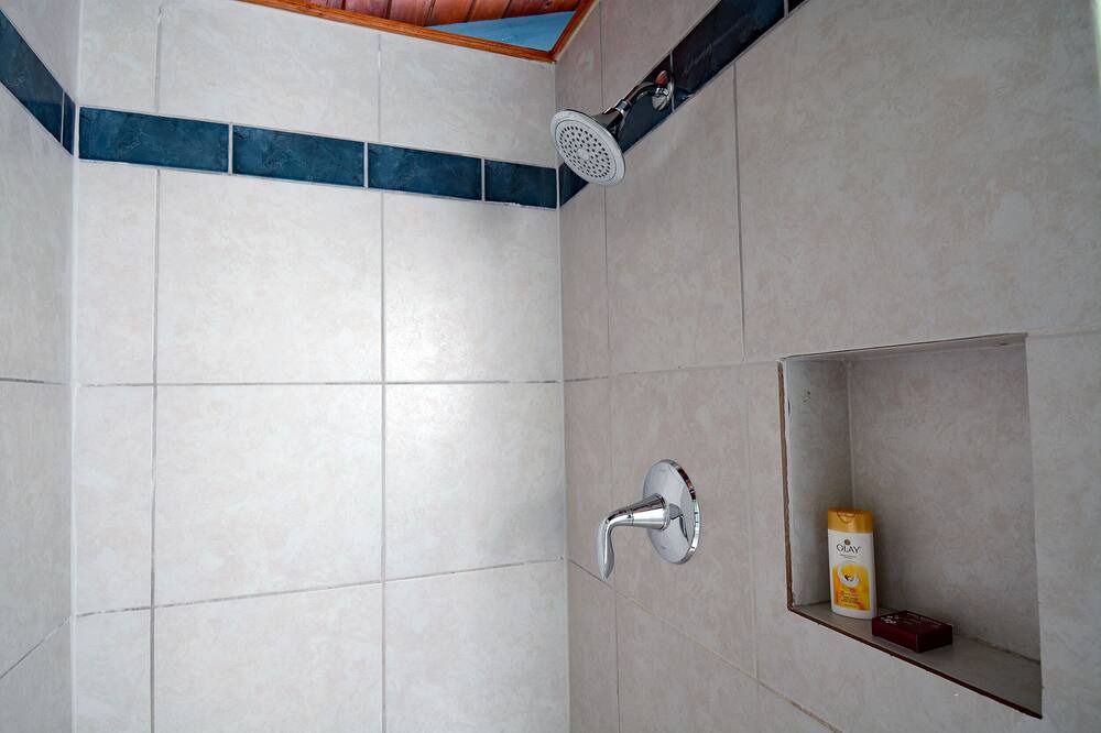 Photo of Bathroom in The Bight