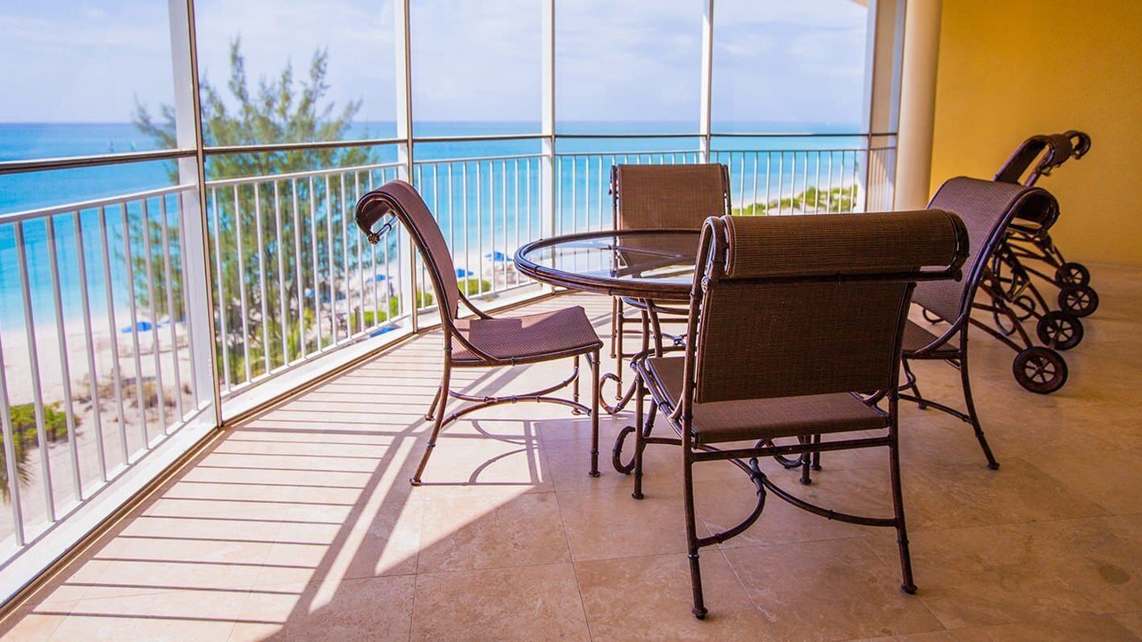 Photo of Patio Balcony in Grace Bay
