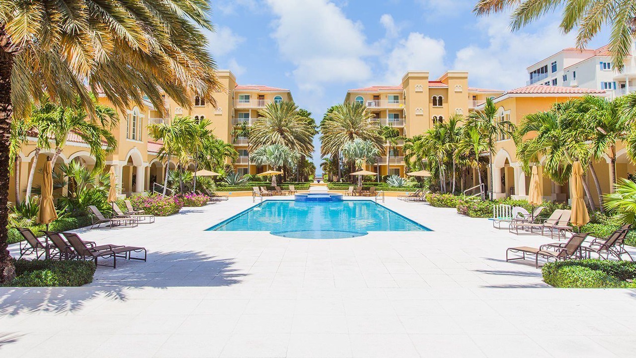 Photo of Outdoor in Grace Bay
