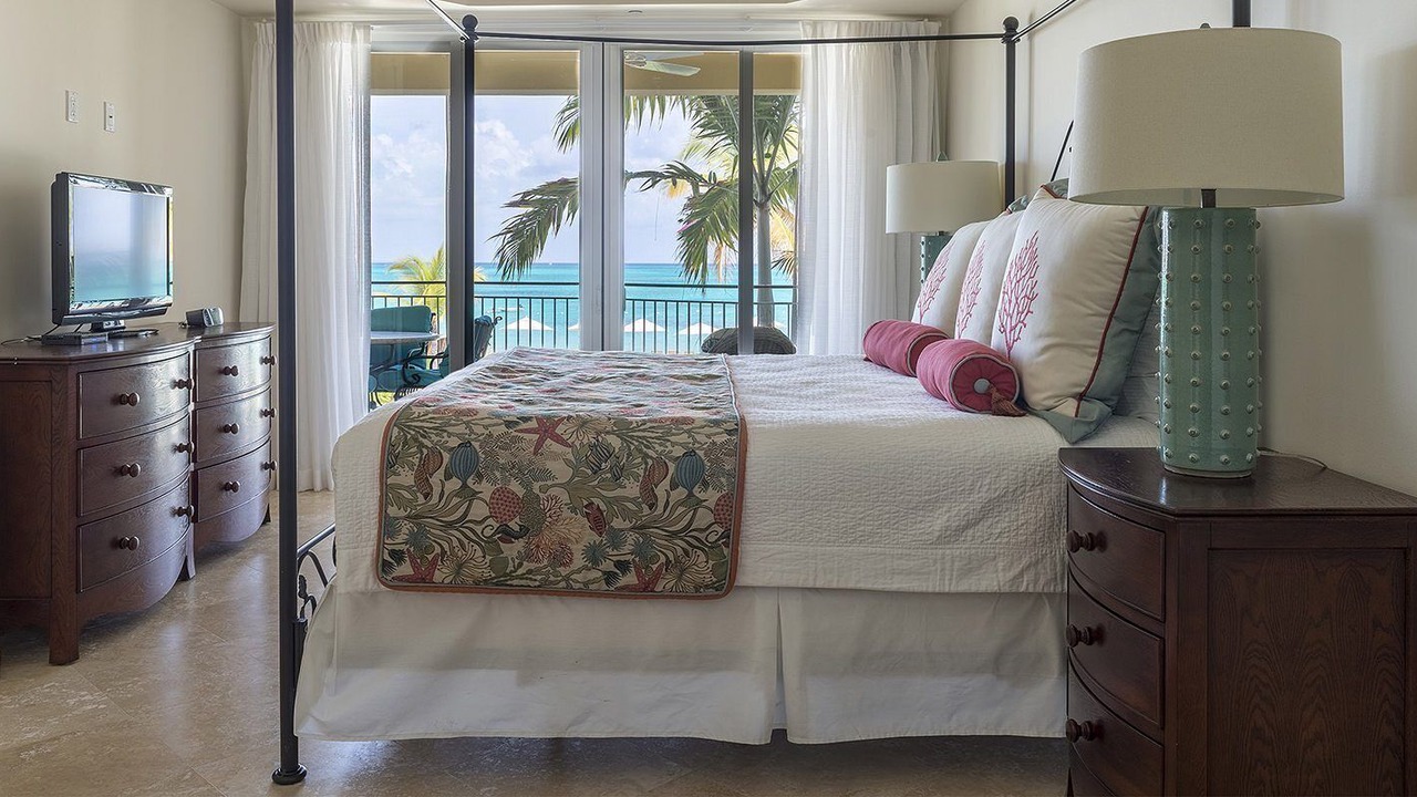 Photo of Bedroom in Grace Bay
