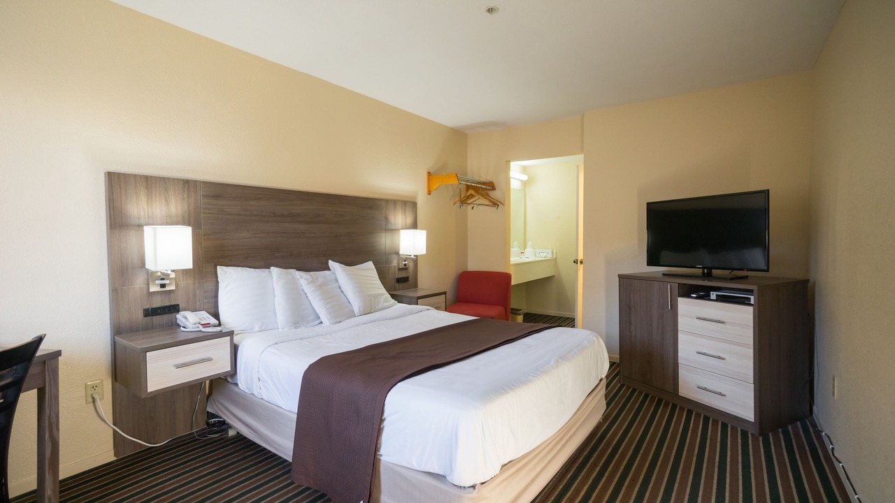 Photo of Bedroom in Westside Santa Cruz