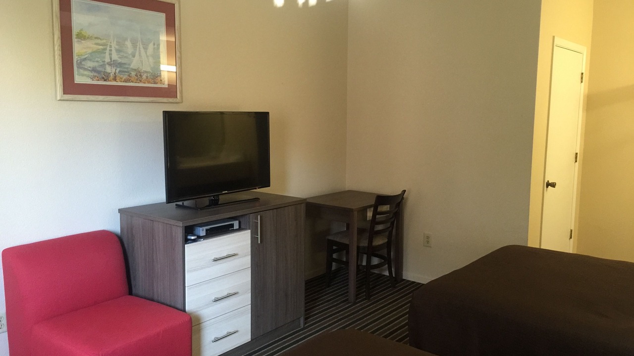 Photo of Bedroom in Westside Santa Cruz