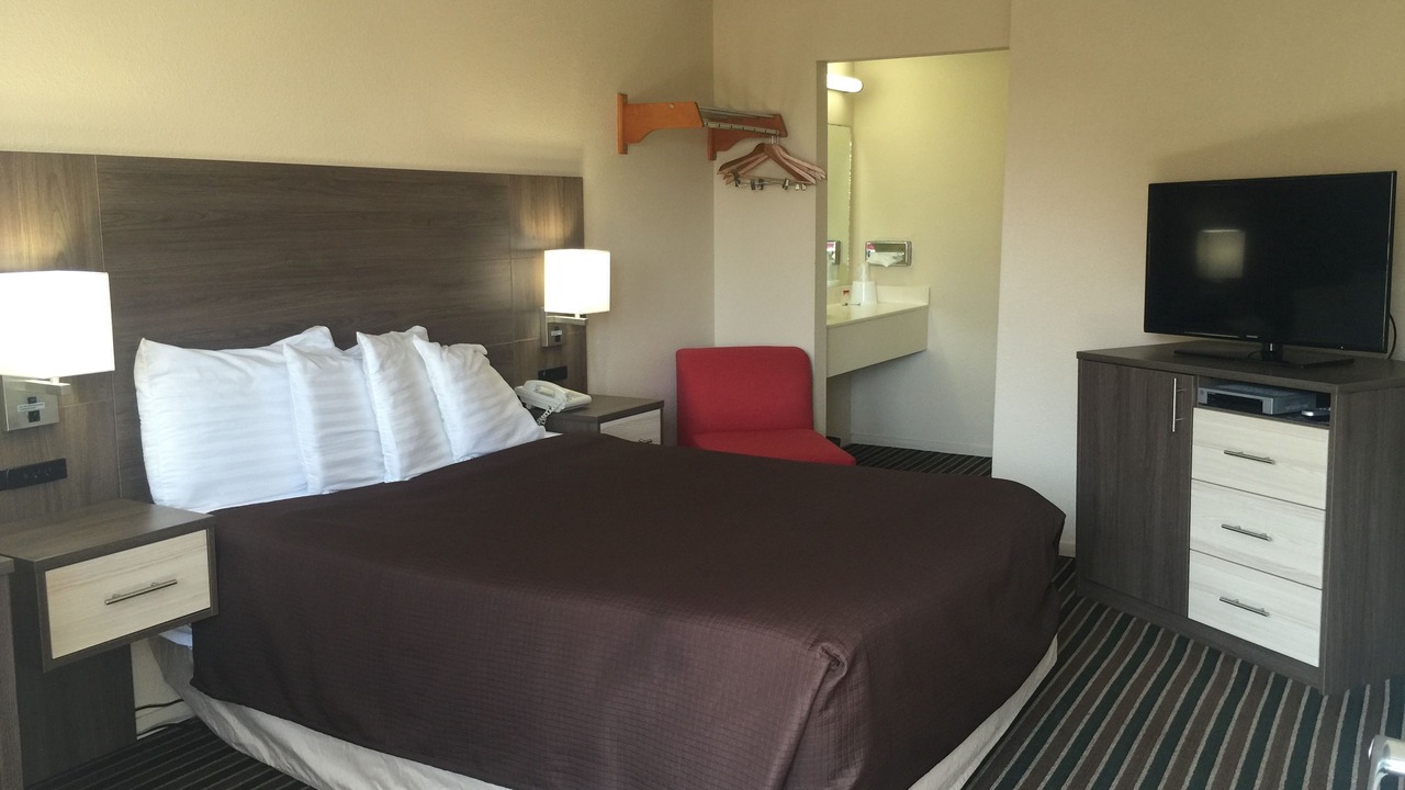 Photo of Bedroom in Westside Santa Cruz